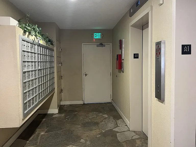 710 Lunalilo St #1206 — Photo 8