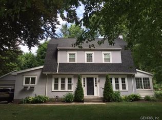 426 Kilbourn Rd, Rochester, NY 14618