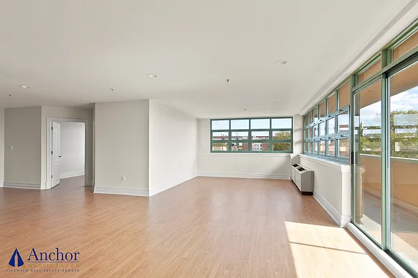 Rented by Anchor Associates | media 29