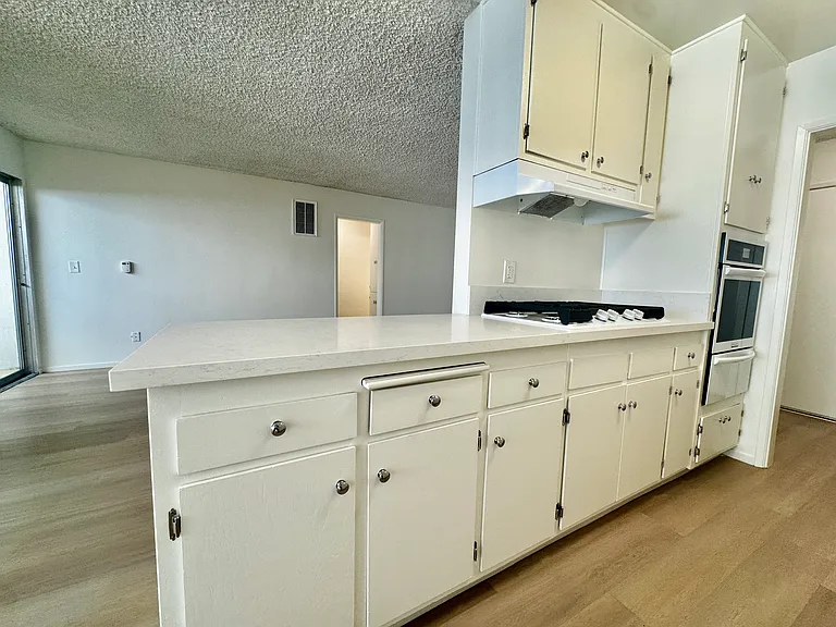 1312 N Curson Ave #2 — Photo 8