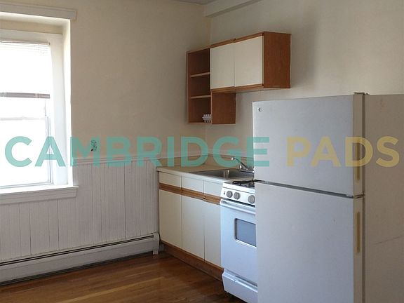 1479842553-1-cedar-st2
