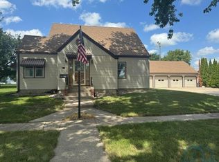 312 S Harrison St, Laurens, IA 50554