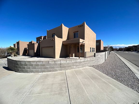 3rd image of 10840 Vicenza Dr NW