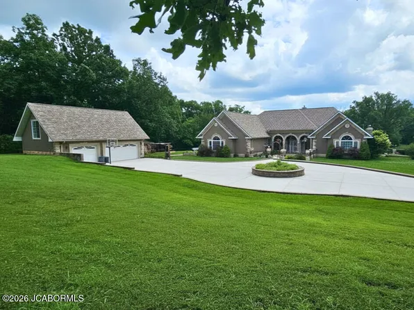 2805 State Road Aa, Holts Summit, MO 65043