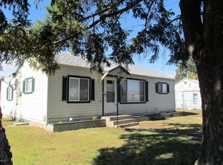 1524 Voelker Ave, Yakima, WA 98902