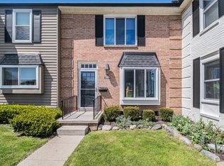 3501 Burbank Dr, Ann Arbor, MI 48105