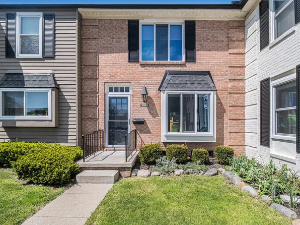 3501 Burbank Dr, Ann Arbor, MI 48105