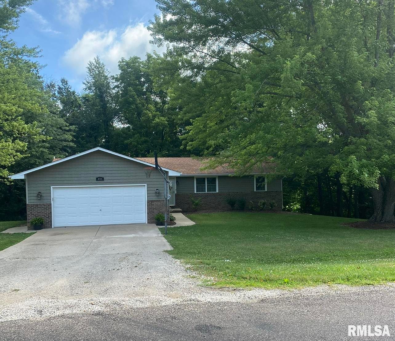 872 Heritage Dr, Mackinaw, IL 61755 Zillow