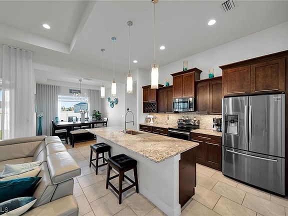 3rd image of 3246 NW 21st Ter