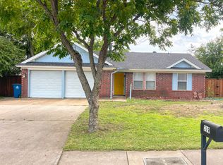 319 Marshall Creek Rd, Roanoke, TX 76262