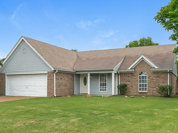 3rd image of 7202 Brenwood Dr
