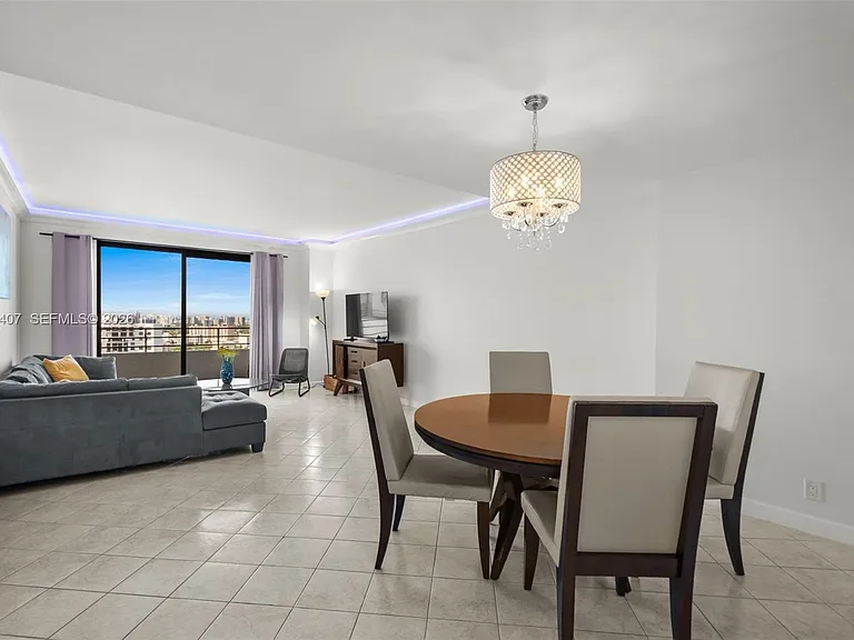 2500 Parkview Dr #2517 — Photo 14