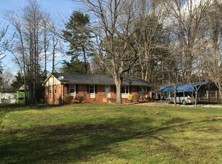 4609 Kincaid Dr, Greensboro, NC 27406