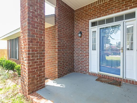 3rd image of 5204 Rosewood Creek Dr