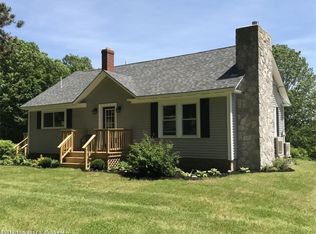 22 Narrows Pond Rd, Winthrop, ME 04364