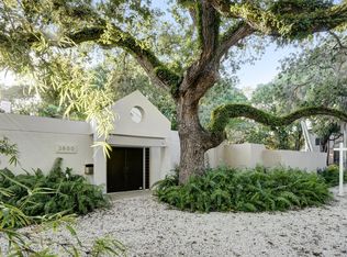 2800 Emathla St, Miami, FL 33133