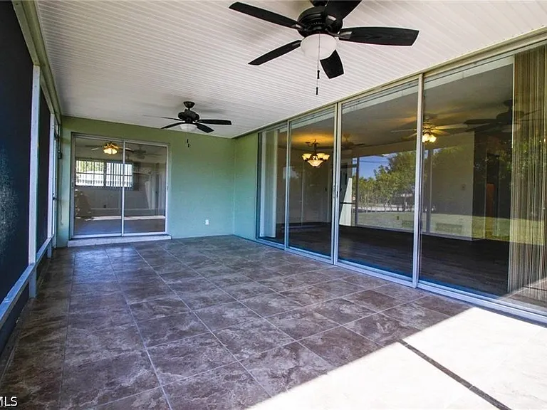 5302 Malibu Ct — Photo 15