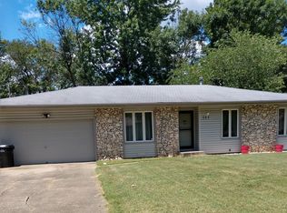 757 E Greenwood St, Springfield, MO 65807