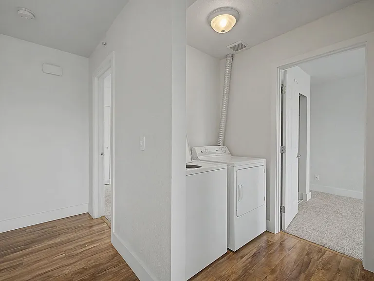1177 Harrington Ave NE — Photo 10