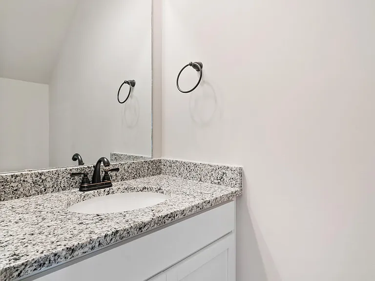 18 Catalina Cir — Photo 9