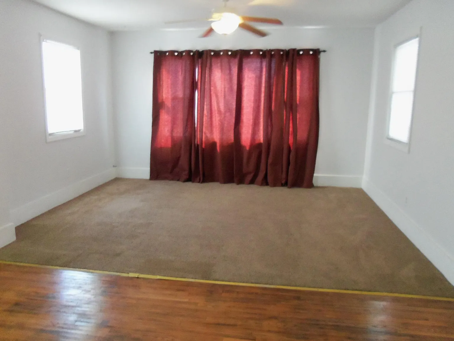 3 bed, 1.5 bath, 1388 sqft, $1,100 — Photo 4