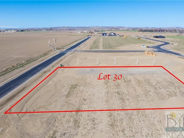 30 Platinum Dr, Billings, MT 59106