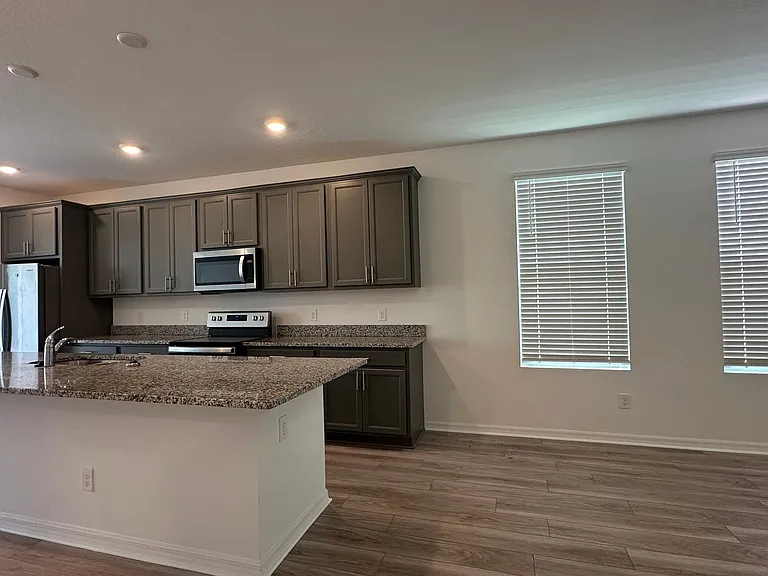 8454 Sperry St — Photo 22