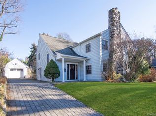 414 Pelham Manor Road, Pelham, NY 10803