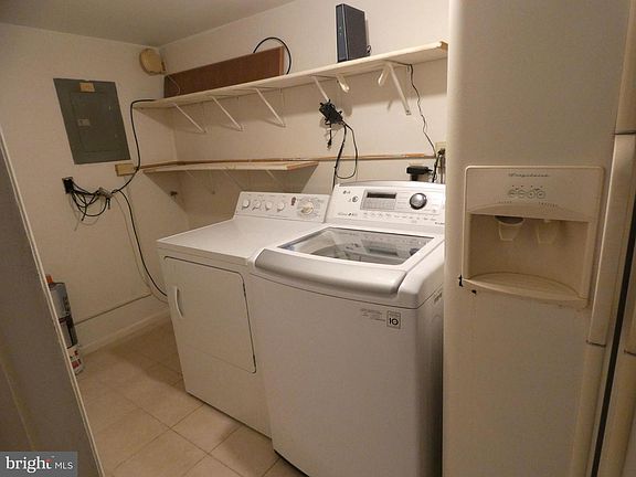 4th image of 69-3 Azalea Way