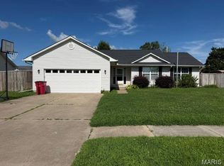 914 Pine St, Sikeston, MO 63801