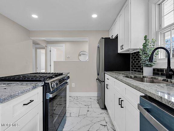 5th image of 269 Jacobstown New Egypt Road