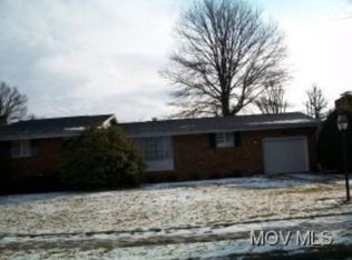 820 George St, Belpre, OH 45714