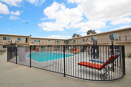 2nd image of 5324 Baldwin Ave APT 3