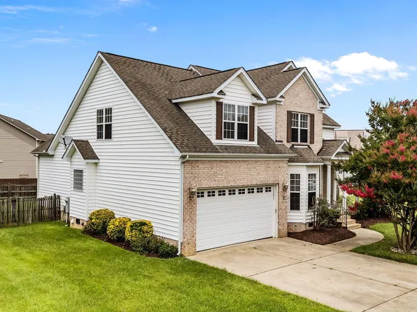 297 Bayhill Dr, Smithfield, NC 27577