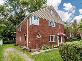 130 Hochberg Rd, Pittsburgh, PA 15235