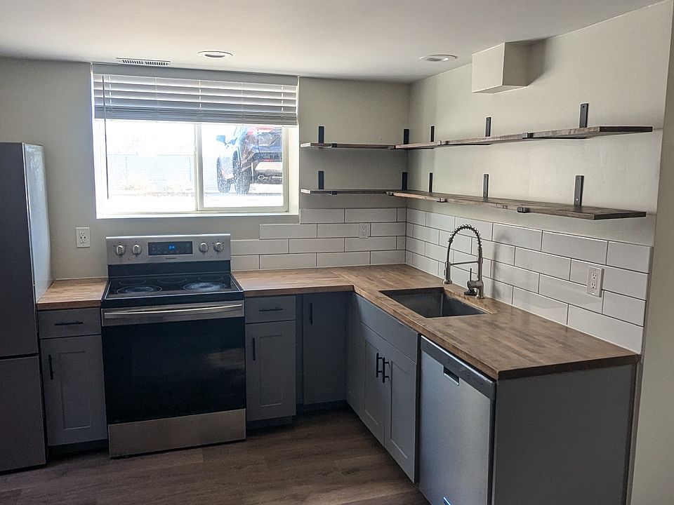 1st image of 336 S Alcott St #338