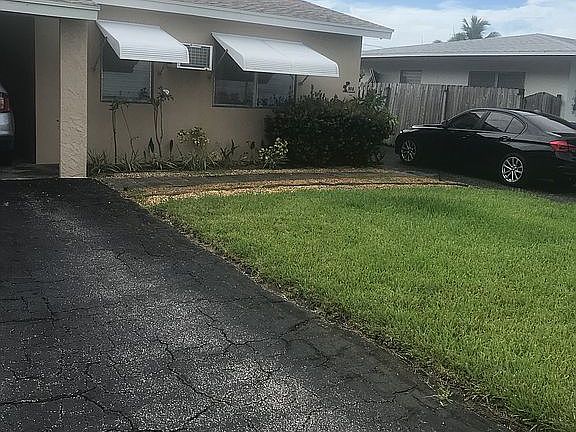 2nd image of 516 NE 21st Dr