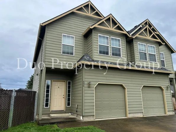 606 S 41st Ct, Springfield, OR 97478