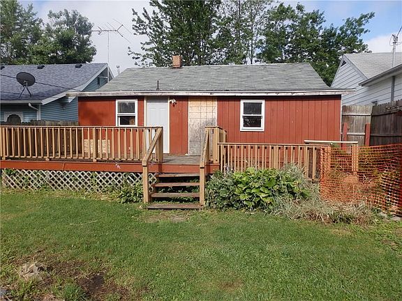 2nd image of 518 Sycamore Ave