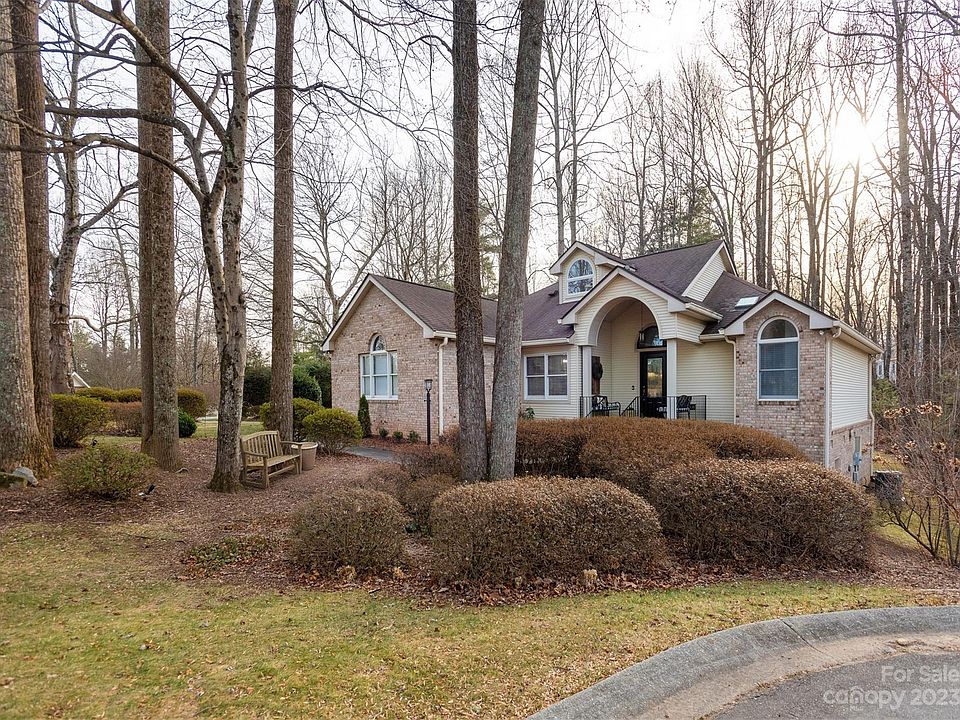 1st image of 314 Croydon Dr