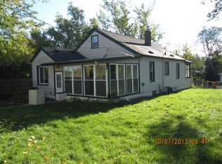 1234 Atkinson Ave, Bloomfield Hills, MI 48302