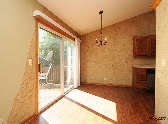 4th image of 403 River Bluff Dr