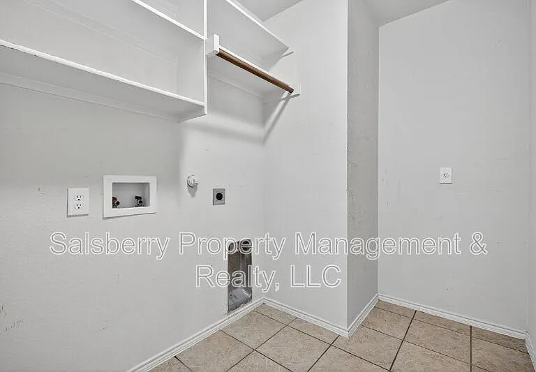 4353 Mountain Crest Dr — Photo 25