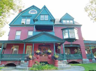 156 Caroline St APT 2W, Saratoga Springs, NY 12866