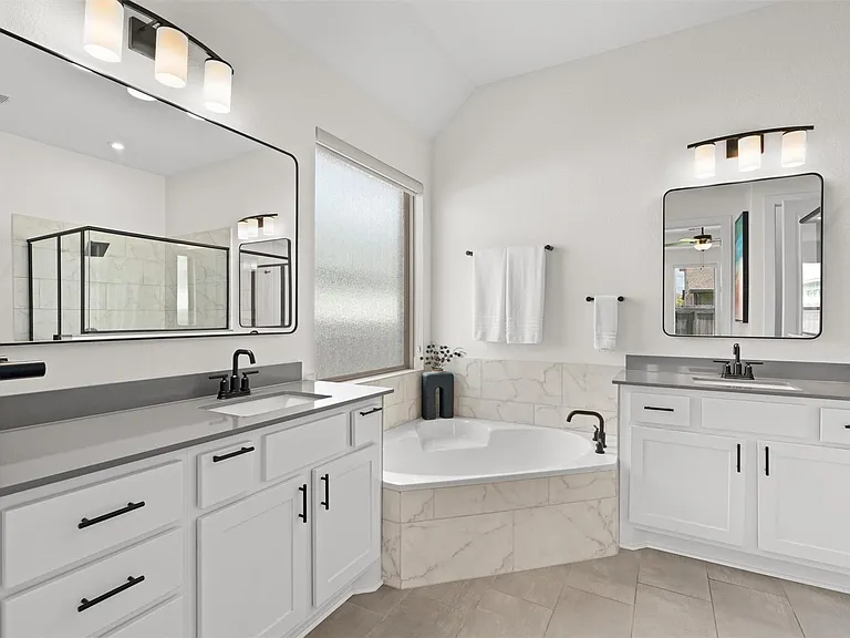 3800 Sandhill Crane Dr — Photo 15