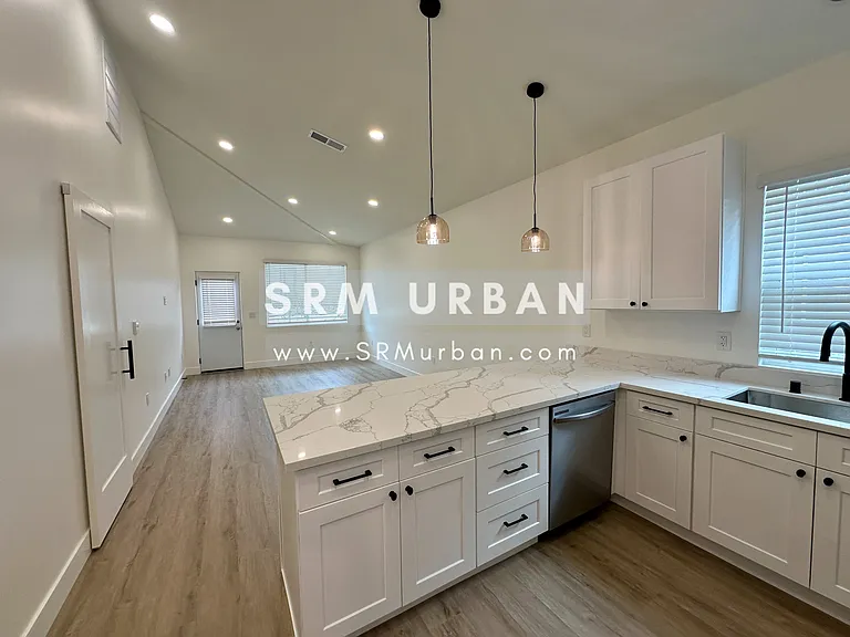 4167 Central Ave #3 — Photo 6