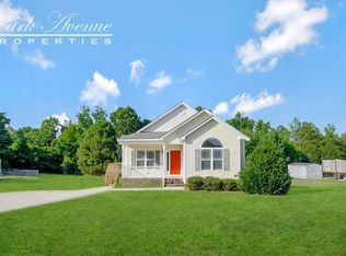 56 Parkers Pointe Dr, Benson, NC 27504