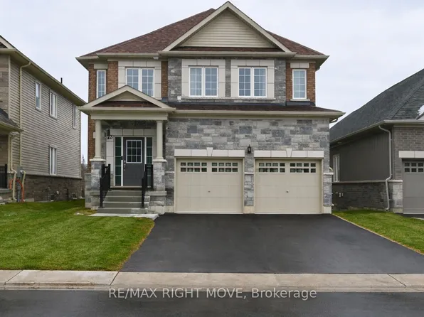 73 Atlantis Dr, Orillia, ON L3V 8L4