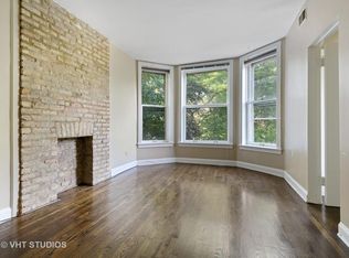 3755 N Sheffield Ave #2F, Chicago, IL 60613