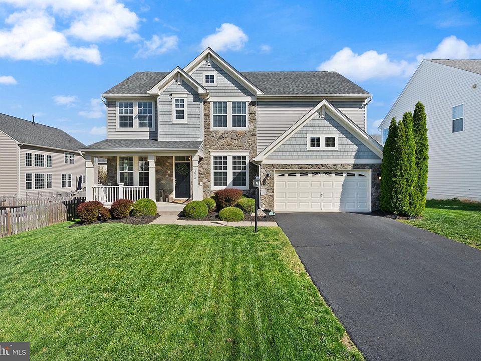 1st image of 13870 Estate Manor Dr